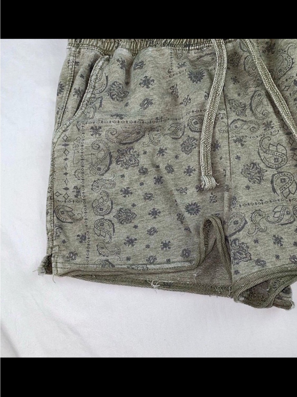 NEW Shorts - Picture 2 of 10